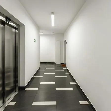 Jana Kazimierza 47 - 2 Rooms, 70m2, Balkon, Parking, Szybkie Wi-fi Lägenhet Warszawa