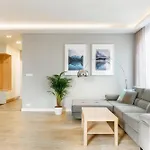 Jana Kazimierza 47 - 2 Sypialnie, 70m2, Balkon, Parking, Wi-fi * Warszawa