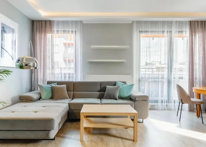 Jana Kazimierza 47 - 2 Rooms, 70m2, Balkon, Parking, Szybkie Wi-fi Apartment *