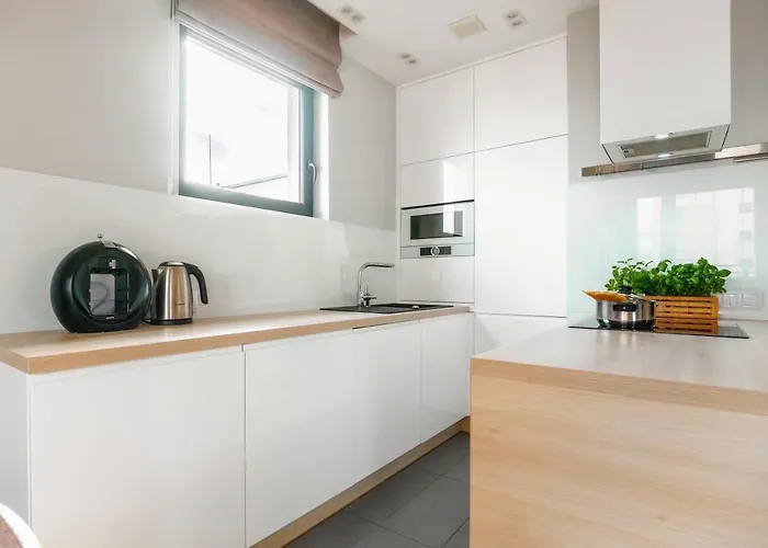 Jana Kazimierza 47 - 2 Rooms, 70m2, Balkon, Parking, Szybkie Wi-fi アパート