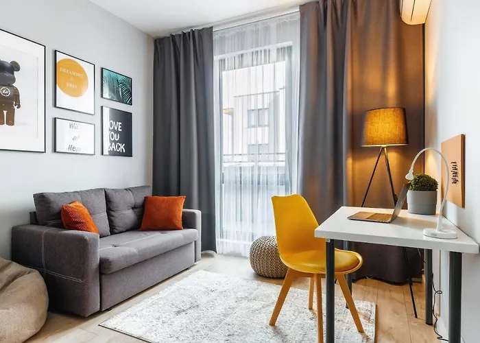 Jana Kazimierza 47 - 2 Rooms, 70m2, Balkon, Parking, Szybkie Wi-fi アパート