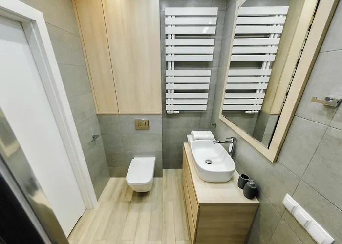 Jana Kazimierza 47 - 2 Rooms, 70m2, Balkon, Parking, Szybkie Wi-fi * ワルシャワ