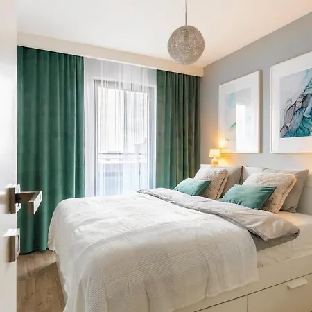 Apartamento Jana Kazimierza 47 - 2 Rooms, 70m2, Balkon, Parking, Szybkie Wi-fi *